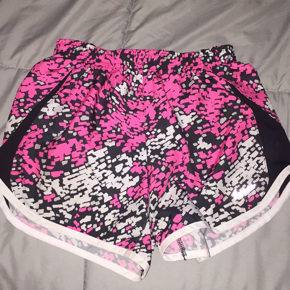 Running shorts